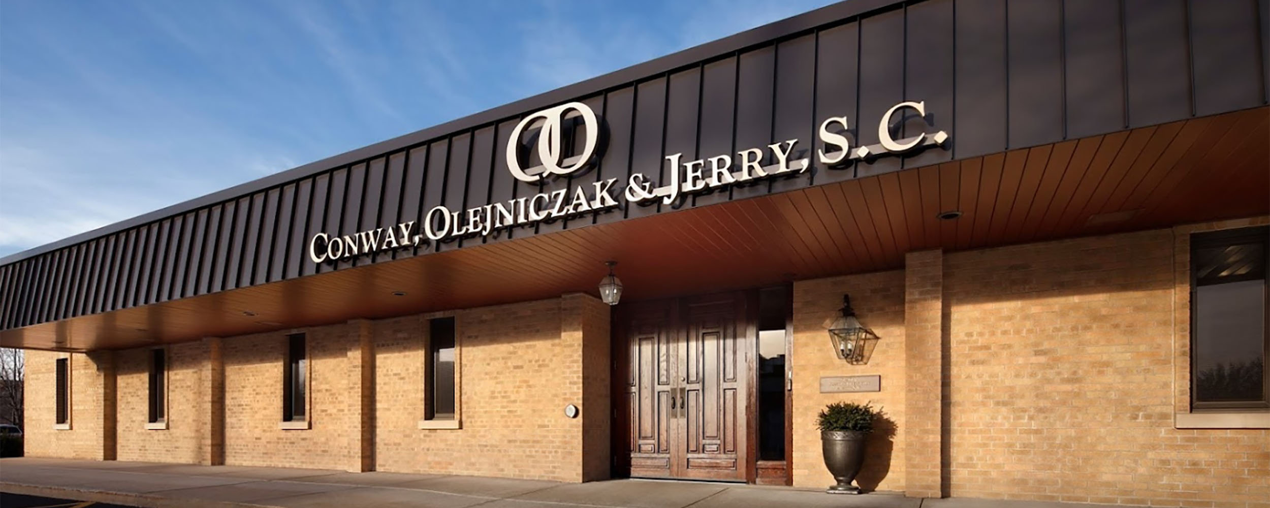 Front exterior of the law firm of the Conway Olejniczak, and Jerry S.C. office